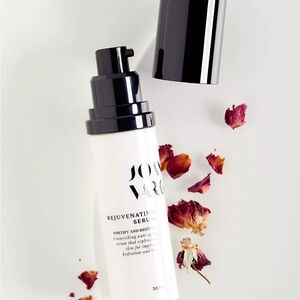 New & Unused - Joanna Vargas Rejuvenating Face Serum